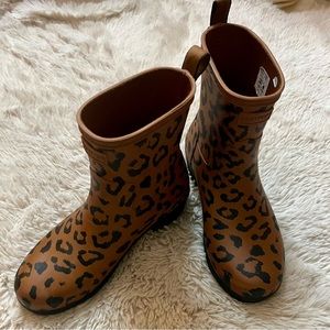 Hunter short rain boots